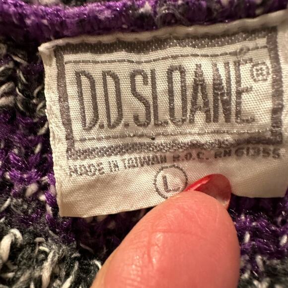 D. D. Sloane purple and gray heather chevron striped long sweater size large - Picture 8 of 11